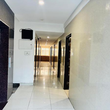 Hotel Bg Inn Μπανγκαλόρ Εξωτερικό φωτογραφία