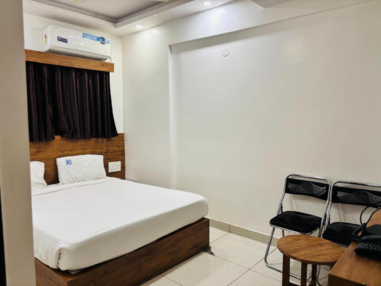 Hotel Bg Inn Μπανγκαλόρ Εξωτερικό φωτογραφία