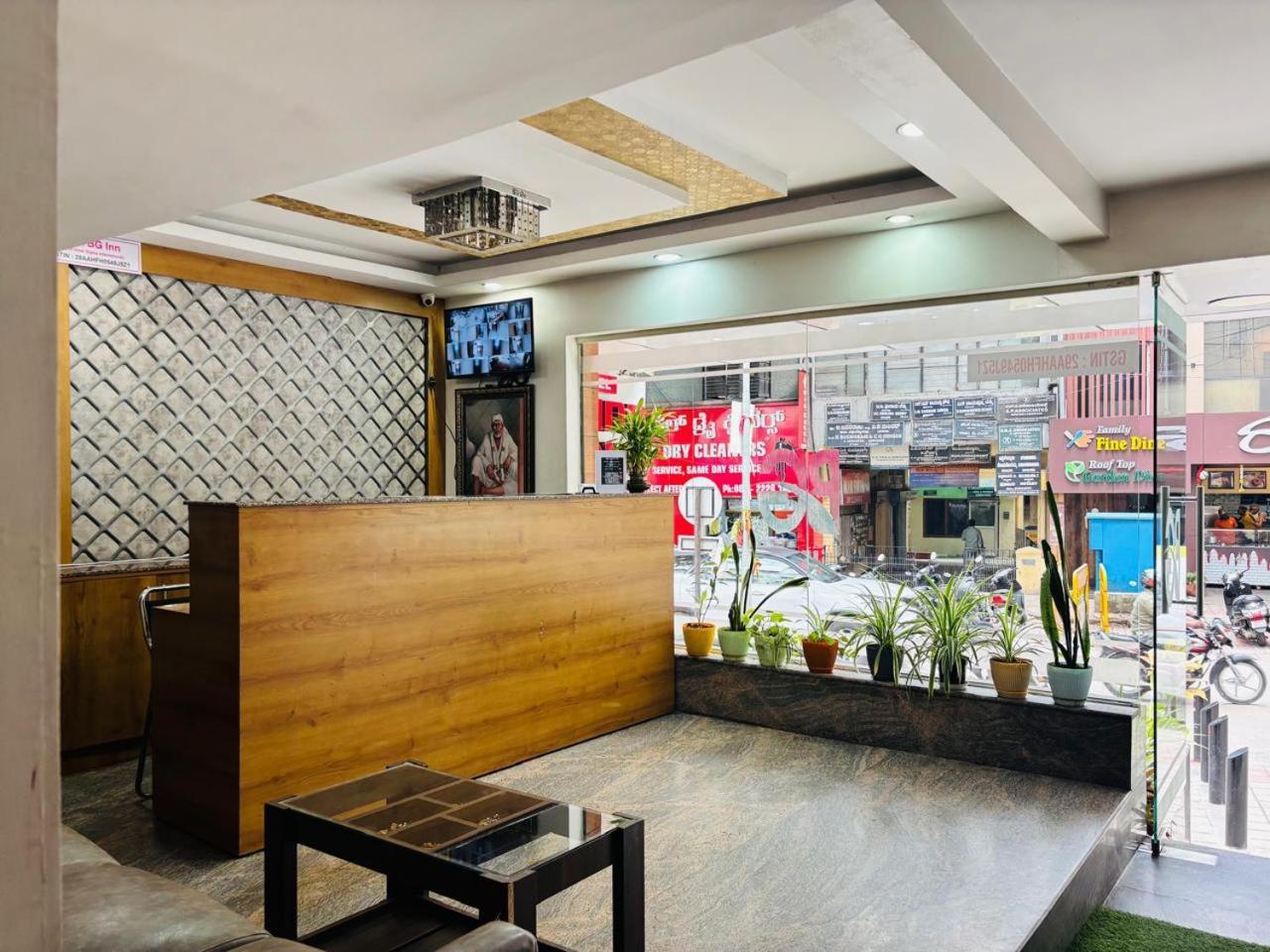 Hotel Bg Inn Μπανγκαλόρ Εξωτερικό φωτογραφία