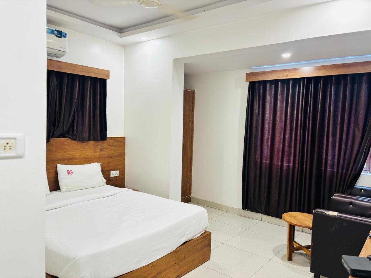 Hotel Bg Inn Μπανγκαλόρ Εξωτερικό φωτογραφία