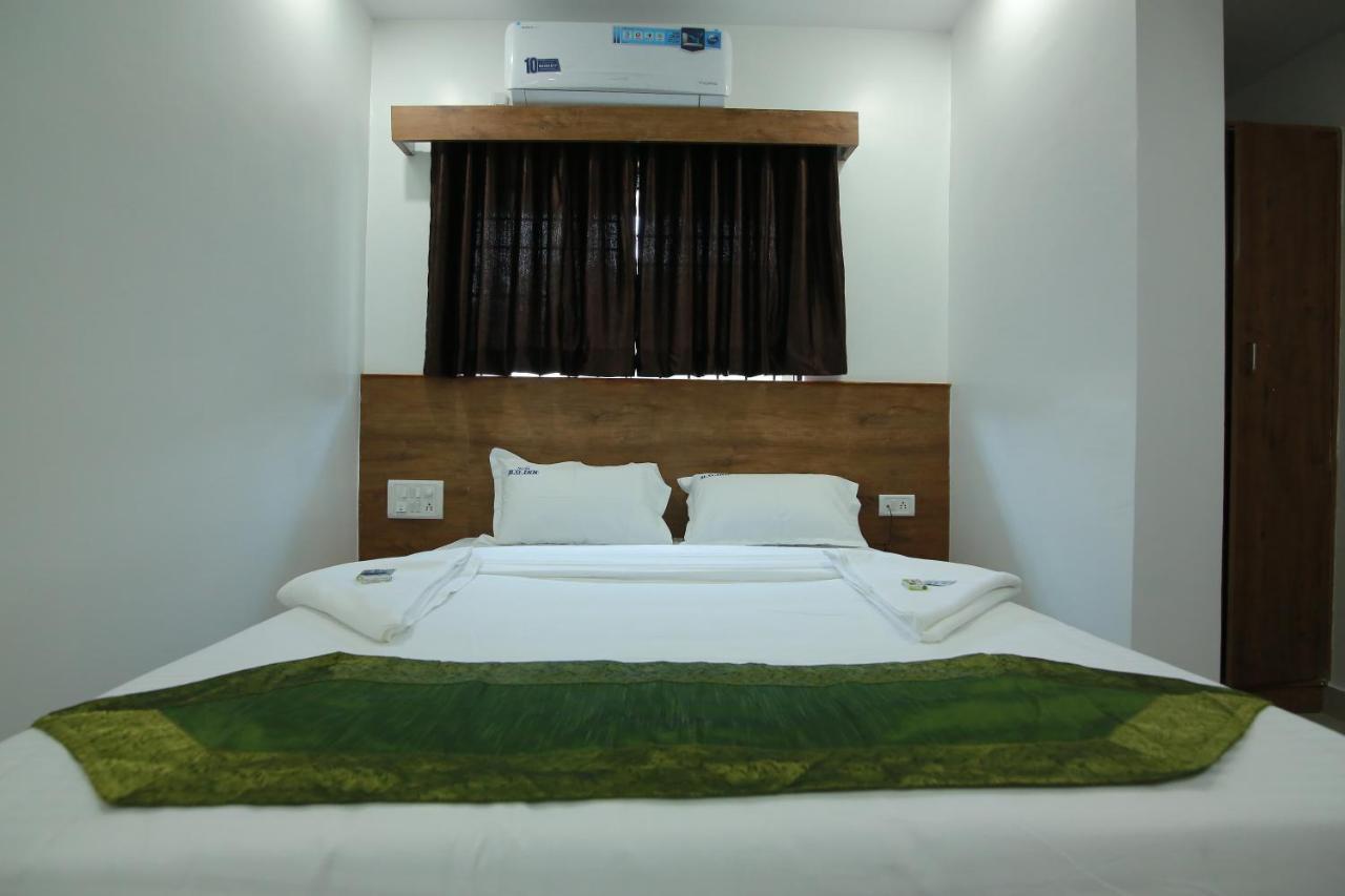 Hotel Bg Inn Μπανγκαλόρ Εξωτερικό φωτογραφία